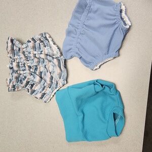 3 pair, new 6 to 9 month Bummies.   Smoke free